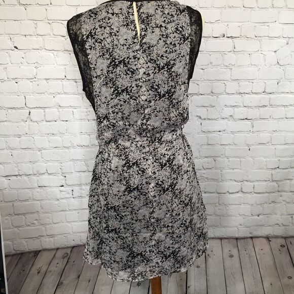 M M COUTURE BY MISS ME LACE TRIMMED DRESS - Picture 6 of 8